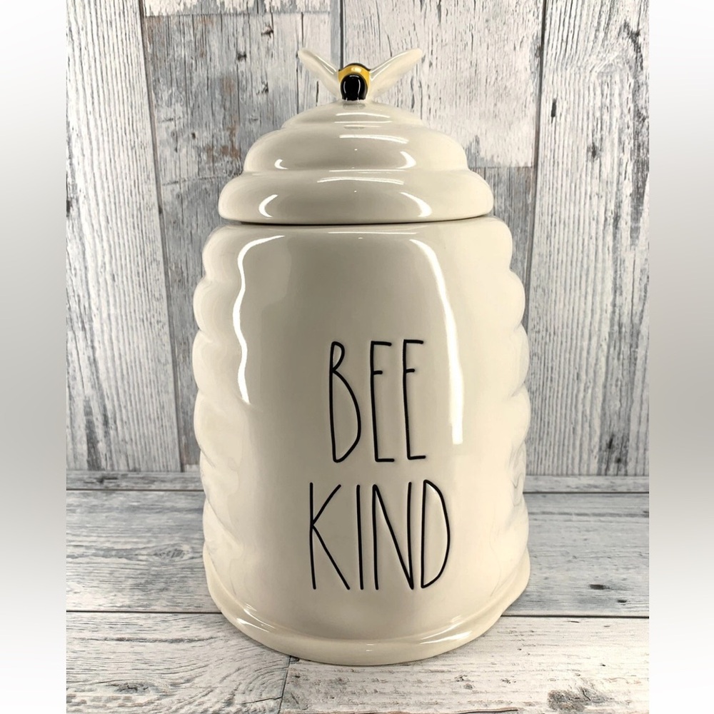Rae Dunn by Magenta "BEE KIND" Large Bee Hive Canister HTF RARE NWT Farmhouse